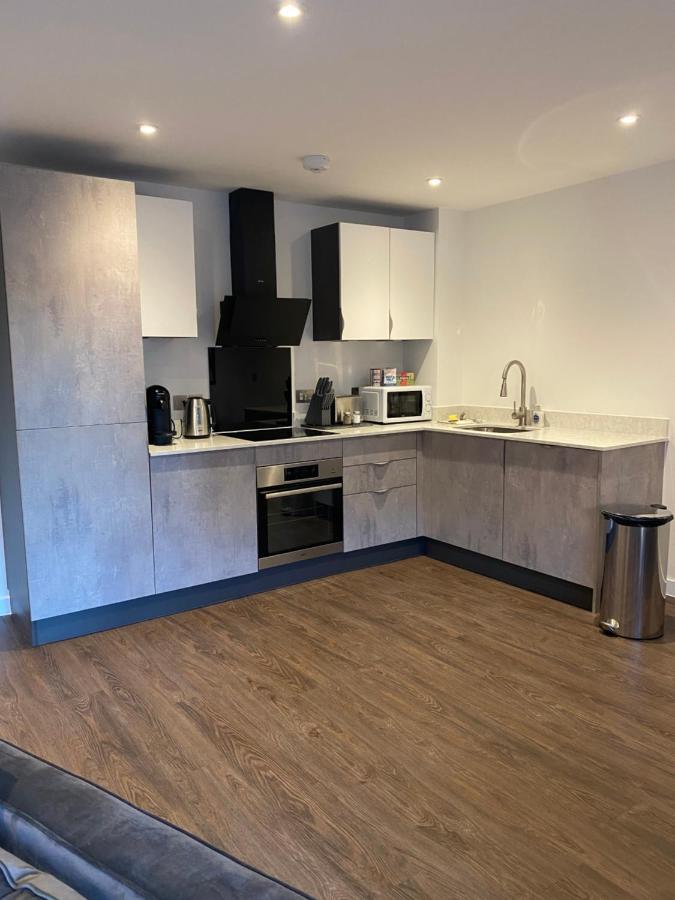 Icona - Brand New City Centre Apartment 约克 外观 照片