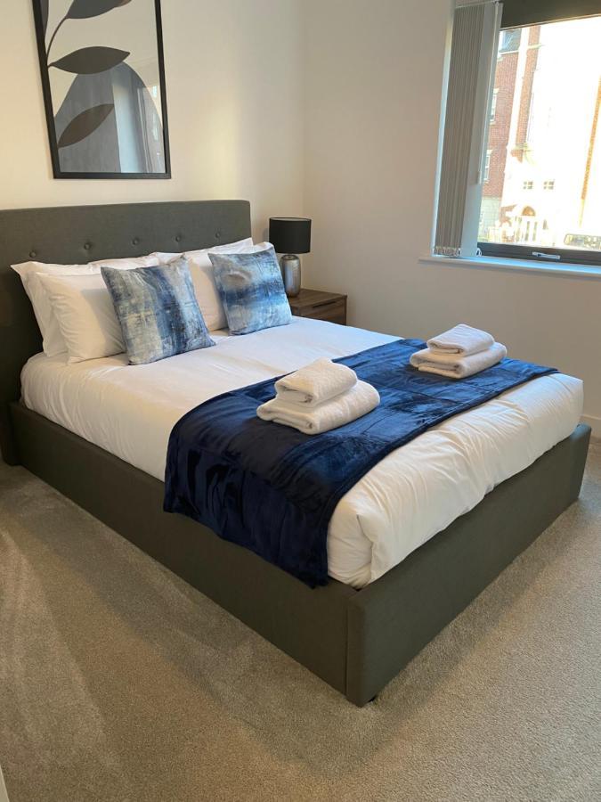 Icona - Brand New City Centre Apartment 约克 外观 照片